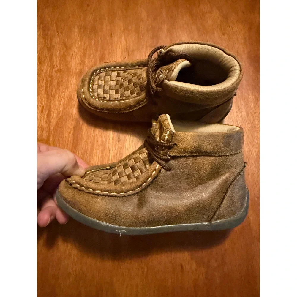 Twister Kids Brown Basketweave Faux Suede Chukka Boots Size 9 Toddler